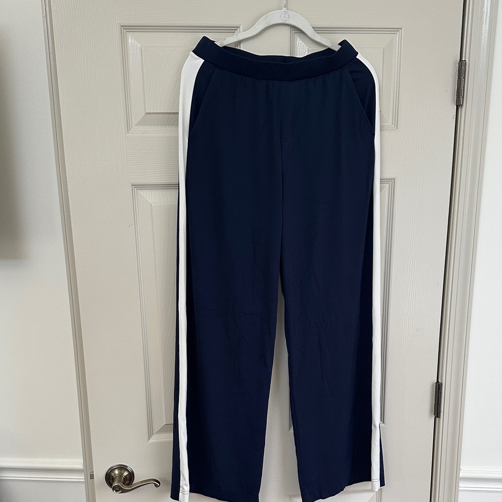 Lou & Grey Navy Apparel